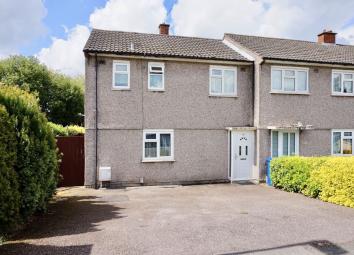 End terrace house For Sale in Tamworth