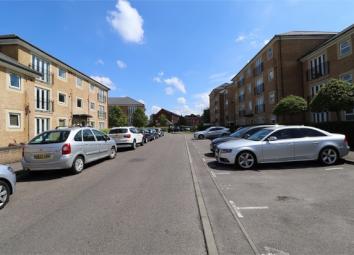 Flat To Rent in Isleworth