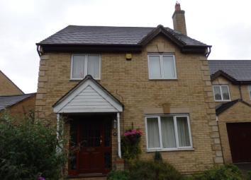 Detached house To Rent in Bedford
