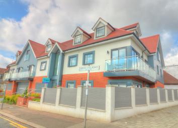 Flat For Sale in Leigh-on-Sea