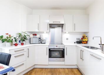 Flat For Sale in Wembley