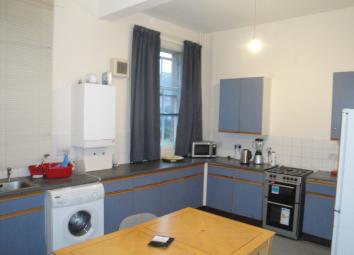 Town house To Rent in Loughborough