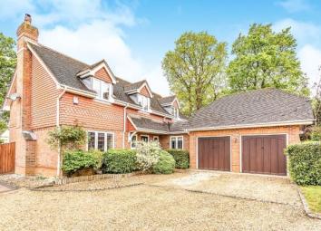 Detached house For Sale in Tadley