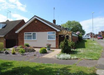 Detached bungalow For Sale in Northampton