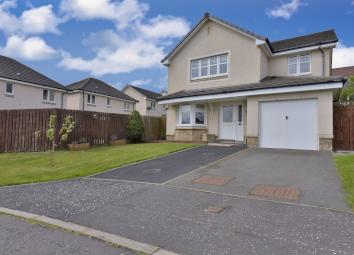 Detached house For Sale in Dunfermline
