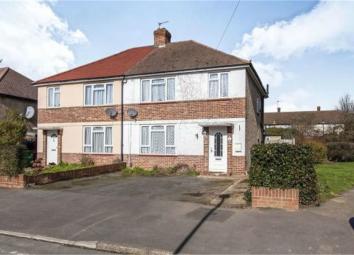 Semi-detached house For Sale in Slough