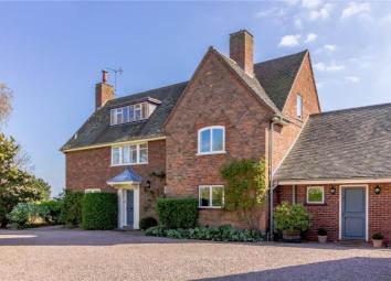 Detached house For Sale in Pershore