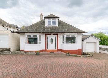 Detached bungalow For Sale in Edinburgh