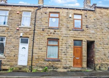 Terraced house For Sale in Dewsbury