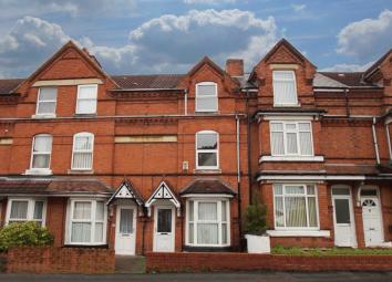 Terraced house For Sale in Redditch