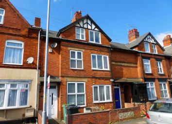 Terraced house For Sale in Redditch