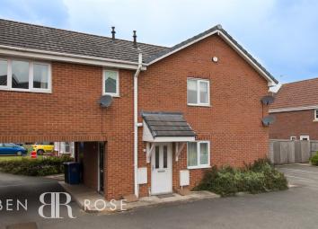 Flat For Sale in Chorley