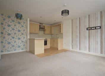 Flat To Rent in Stroud