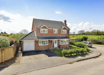Detached house For Sale in Kettering