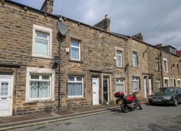 Terraced house For Sale in Lancaster
