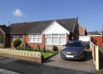 Semi-detached bungalow For Sale in St. Helens