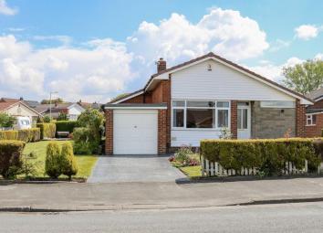 Detached bungalow For Sale in Bolton