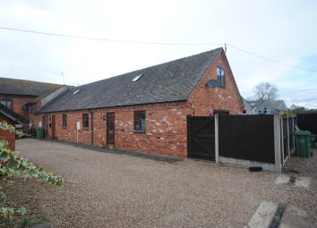 Barn conversion To Rent in Stafford