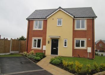 Semi-detached house For Sale in Crewe