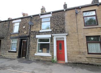 Cottage For Sale in Glossop