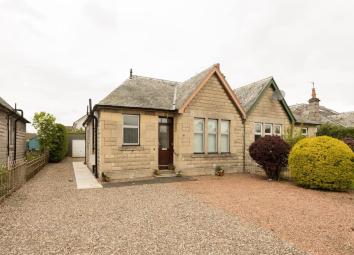 Semi-detached house For Sale in Perth