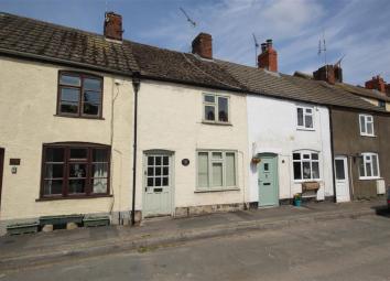 Terraced house For Sale in Wotton-under-Edge