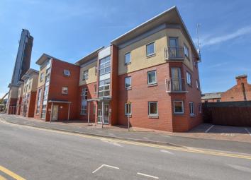 Flat For Sale in Chester