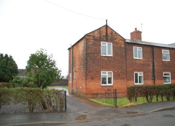 Semi-detached house To Rent in Scunthorpe