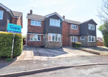 Detached house For Sale in Newcastle-under-Lyme