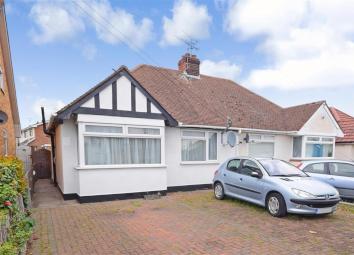 Semi-detached bungalow For Sale in Wickford