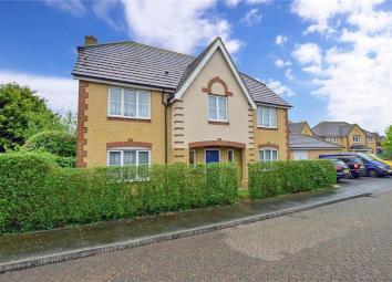 Detached house For Sale in Herne Bay
