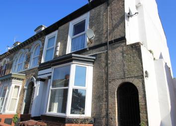 Flat For Sale in Hull