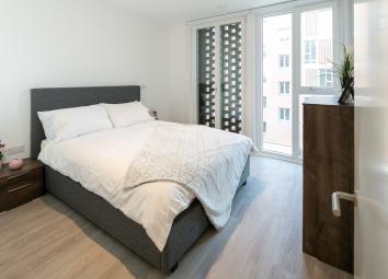 Town house To Rent in 