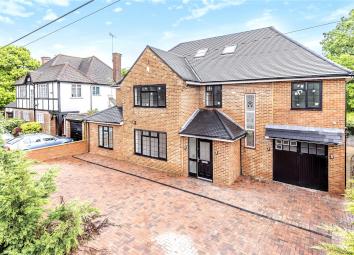 6 Bedroom Detached house for sale