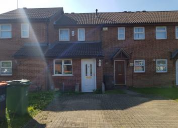 Terraced house To Rent in Dunstable