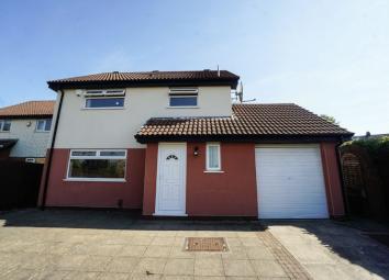 Detached house To Rent in Bolton