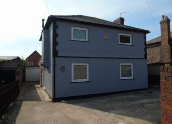 Detached house To Rent in Prescot