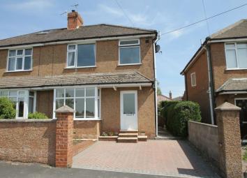 Semi-detached house For Sale in Wells