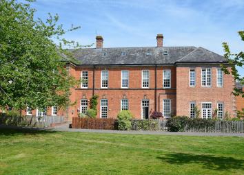 3 Bedroom Town house for sale