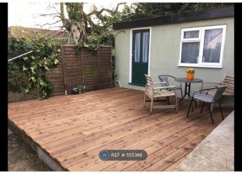 Flat To Rent in Loughton