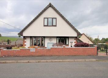 Detached house For Sale in Alloa