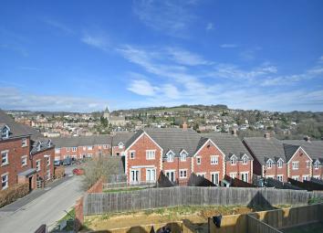 End terrace house For Sale in Stroud