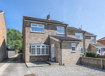 Semi-detached house For Sale in Oxford