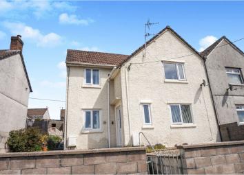 Semi-detached house For Sale in Porth