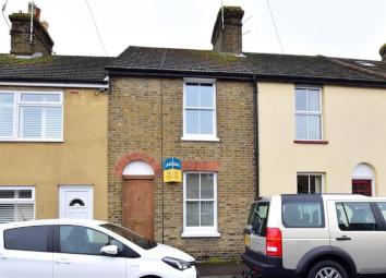 Terraced house For Sale in Faversham