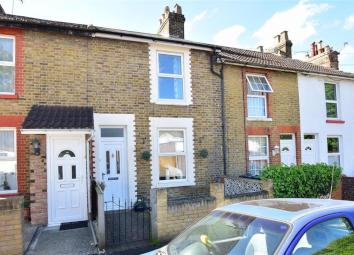 Terraced house For Sale in Maidstone