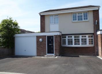 Detached house For Sale in Bicester