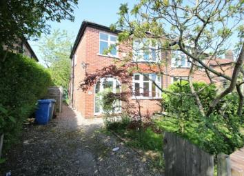 Semi-detached house For Sale in Sale