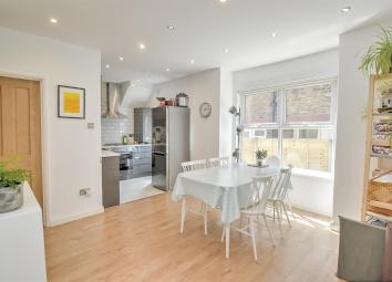 Flat For Sale in Thornton Heath