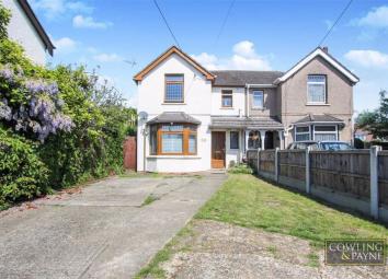 Semi-detached house For Sale in Wickford